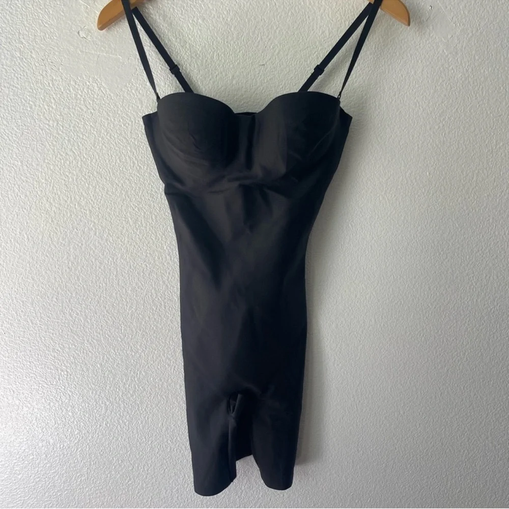 SKIMS BODY UNDERWIRE MID THIGH BODYSUIT NWT size L (7120W) #B3